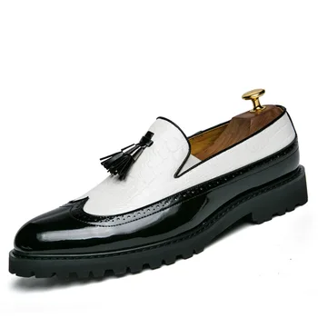  Мъжки модел обувки в английски стил, на нисък ток, Модерни Ежедневни Нови Дизайнерски Обувки с перфорации тип 