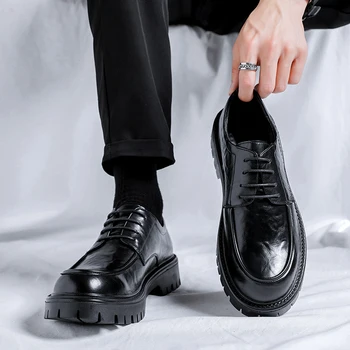  Пролет-есен мъжка Класическа черна работна обувки в британския стил, с дебели подметки, модни тенденции и удобни кожени обувки с големи пръсти.