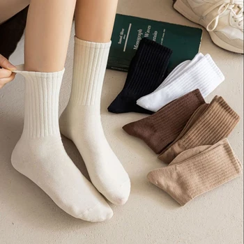  Черно-бели дамски чорапи със средна дължина, в корейски, японски стил, дизайнерски чорапи в ретро стил, изработени от памук, кафе цвят за студенти